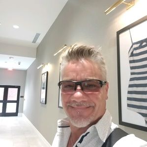 Meet your Posher, Timothy